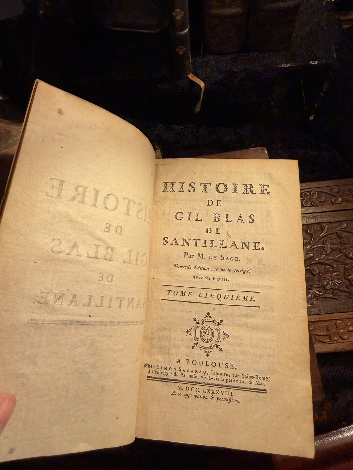 Histoire de Gil Blas de Santillane, Tome V, Toulouse 1788, with the plates